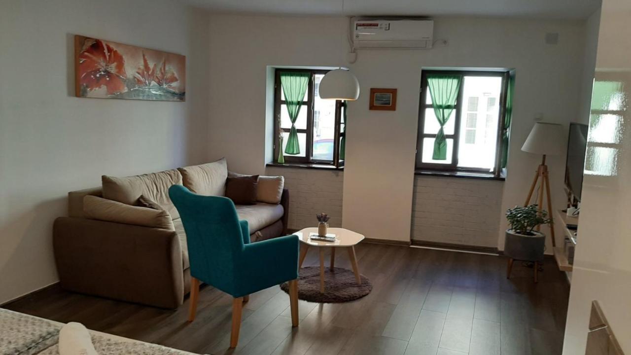Bed&Bike Apartman Karlóca Kültér fotó